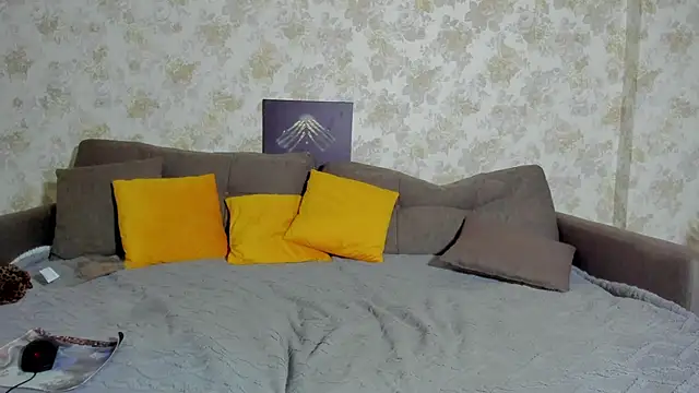 Snapshot of Julia_Giulia chatting on March 2026 12:13:01 PM Julia Giulia online show from March 2026 12:13:01 PM