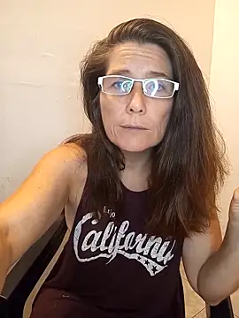 Merida2276 online show from December 2025 02:41:02 AM