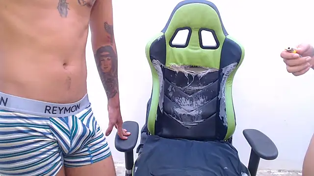 sensualduo online show from September 2025 09:48:02 PM