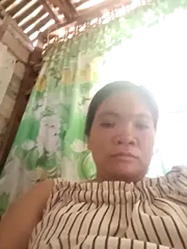 Snapshot of Sweet_dhea05 chatting on December 2025 04:31:02 AM Sweet dhea05 online show from December 2025 04:31:02 AM