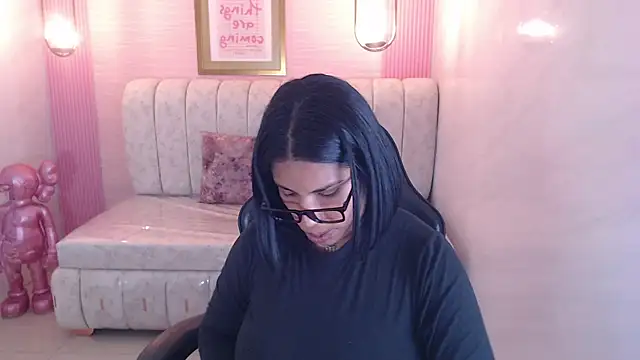 Snapshot of ambar_fox_s chatting on March 2026 03:01:02 AM ambar fox s online show from March 2026 03:01:02 AM