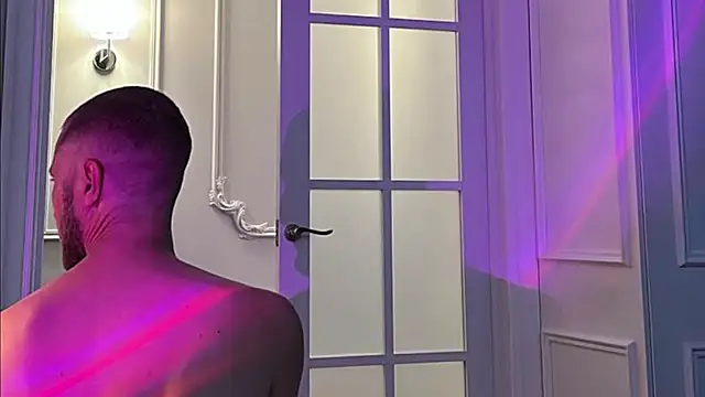 Snapshot of Mr_At_ chatting on October 2025 07:08:02 AM Mr At online show from October 2025 07:08:02 AM