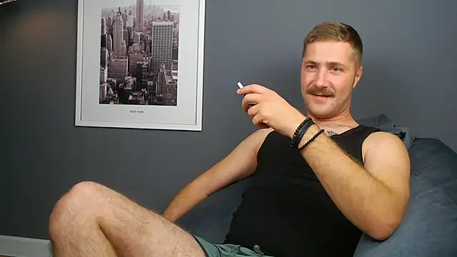 Snapshot of Mr_At_ chatting on October 2025 07:12:02 AM Mr At online show from October 2025 07:12:02 AM