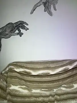 Snapshot of KiraBerht chatting on February 2026 08:04:02 PM KiraBerht online show from February 2026 08:04:02 PM