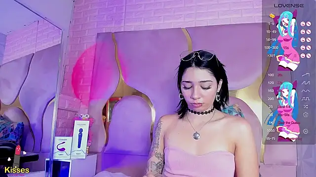 Niina Sissy online show from March 2026 04:16:02 AM