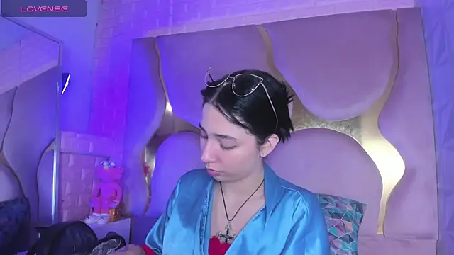 Niina Sissy online show from May 2026 05:02:01 AM