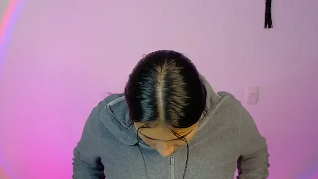 Linda andrew online show from February 2026 04:06:01 PM