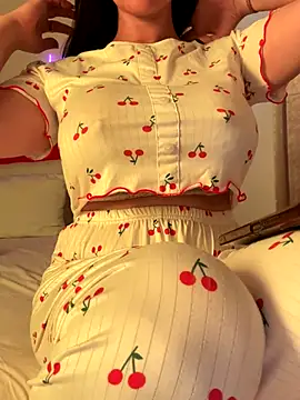 Snapshot of OnlyRima chatting on September 2025 03:00:02 PM OnlyRima online show from September 2025 03:00:02 PM