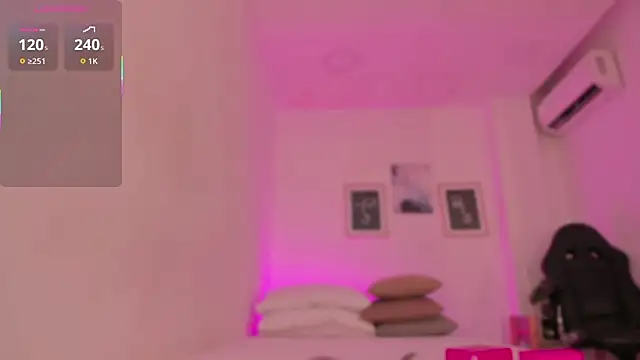 Snapshot of Anastasia_lauren chatting on October 2025 07:47:01 PM Anastasia lauren online show from October 2025 07:47:01 PM