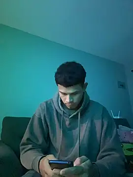 Snapshot of CHARLY-- chatting on November 2025 09:41:01 AM CHARLY-- online show from November 2025 09:41:01 AM