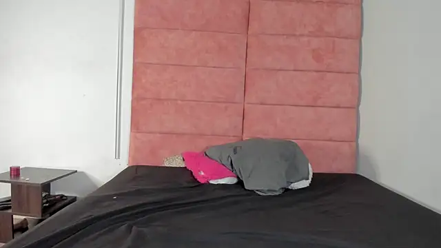 HellAndDante  online show from October 2025 12:39:02 AM