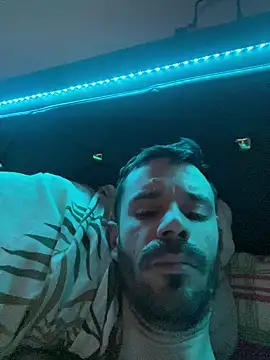 Snapshot of lolo7121 chatting on February 2026 08:32:01 AM lolo7121 online show from February 2026 08:32:01 AM