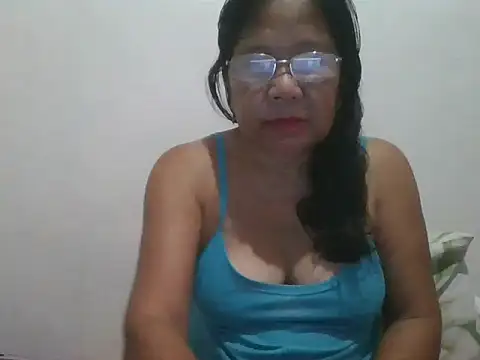 Snapshot of AMANDA99X chatting on October 2025 10:37:01 PM AMANDA99X online show from October 2025 10:37:01 PM