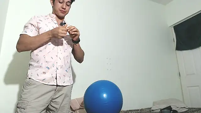 Penelope77 online show from October 2025 04:33:01 AM