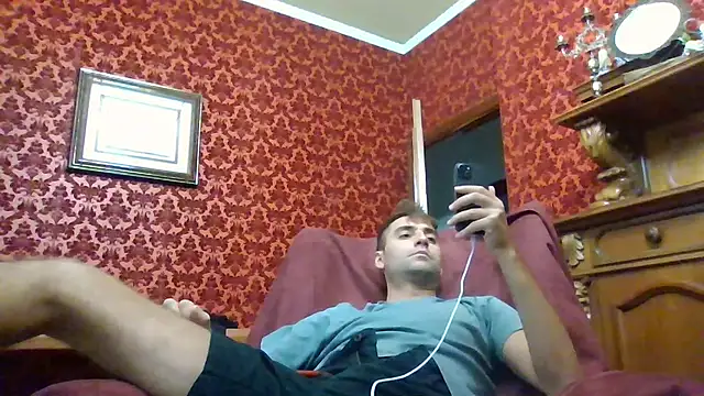 Torissimo92 online show from September 2025 05:02:02 PM