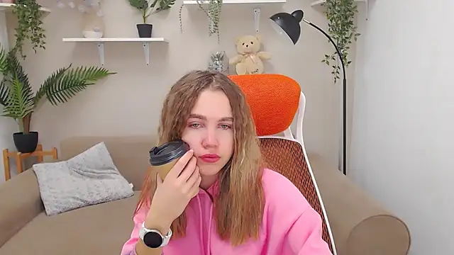 Snapshot of Spicy_Lexi chatting on October 2025 06:13:02 AM Spicy Lexi online show from October 2025 06:13:02 AM