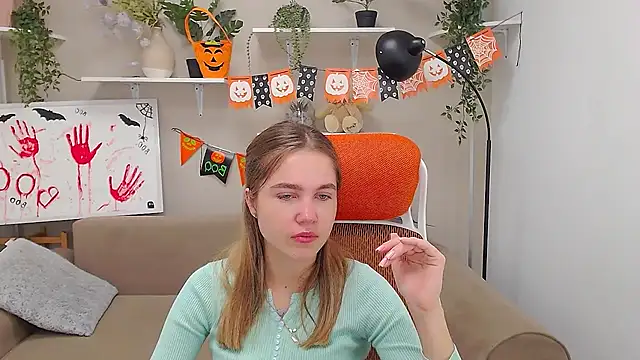 Snapshot of Spicy_Lexi chatting on October 2025 06:25:01 AM Spicy Lexi online show from October 2025 06:25:01 AM