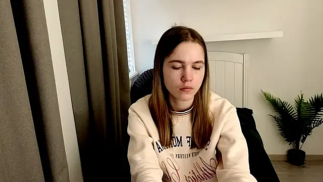 Snapshot of Spicy_Lexi chatting on February 2026 07:37:02 AM Spicy Lexi online show from February 2026 07:37:02 AM