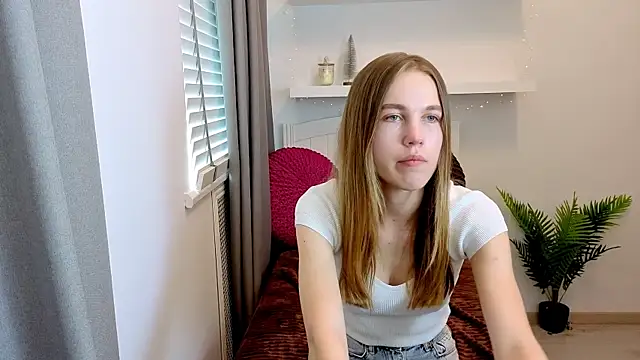 Snapshot of Spicy_Lexi chatting on May 2026 12:57:02 PM Spicy Lexi online show from May 2026 12:57:02 PM