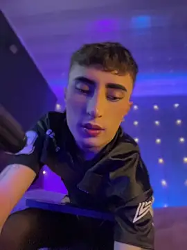 SebastianHilton online show from April 2026 01:31:02 PM