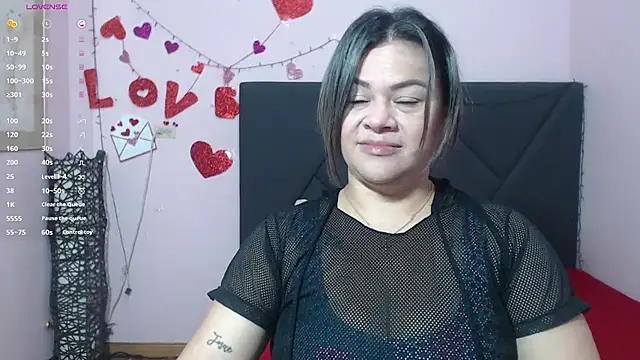 pamela echeverria online show from May 2026 11:48:01 AM