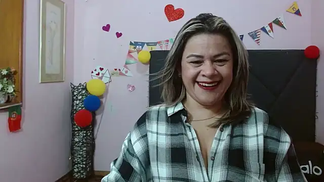 pamela echeverria online show from July 2026 11:15:02 AM