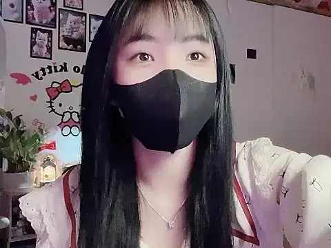 keelinnn19 online show from November 2025 07:49:02 PM