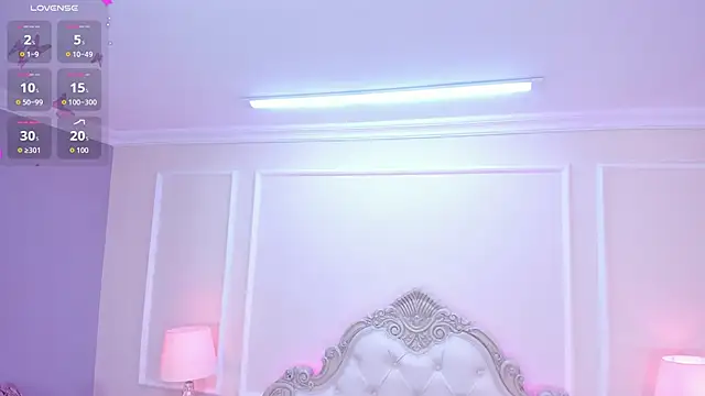 Snapshot of AmyBlackwood chatting on September 2025 07:41:02 PM AmyBlackwood online show from September 2025 07:41:02 PM