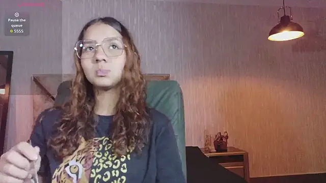 angeles azul online show from October 2025 12:14:02 PM