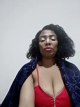 Snapshot of SEXYMOANSXX chatting on September 2025 01:15:02 PM SEXYMOANSXX online show from September 2025 01:15:02 PM