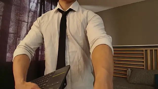 PaulEvens online show from April 2026 02:28:01 PM