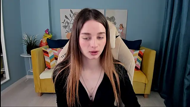 SweetyLicky online show from September 2025 04:19:01 PM