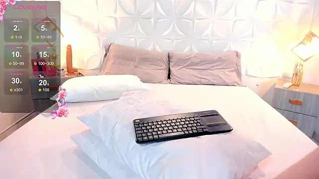 salem cute online show from May 2026 05:05:02 AM