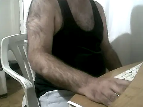 Snapshot of gerek27 chatting on October 2025 09:04:01 PM gerek27 online show from October 2025 09:04:01 PM