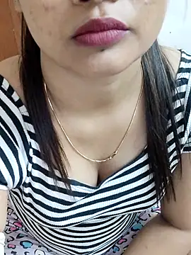 Snapshot of DPK25 chatting on November 2025 03:23:02 PM DPK25 online show from November 2025 03:23:02 PM