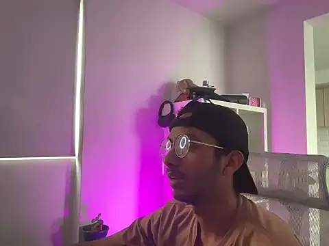 c00100h online show from April 2026 07:50:02 PM