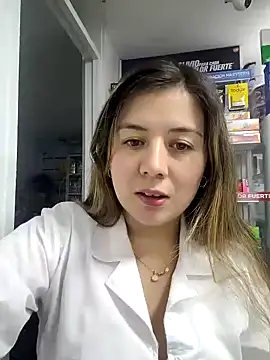 Snapshot of Sophie_del_Castillo chatting on October 2025 11:21:02 PM Sophie del Castillo online show from October 2025 11:21:02 PM