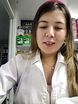 Snapshot of Sophie_del_Castillo chatting on November 2025 01:28:01 AM Sophie del Castillo online show from November 2025 01:28:01 AM