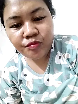 Snapshot of big_booty15 chatting on November 2025 08:28:01 AM big booty15 online show from November 2025 08:28:01 AM