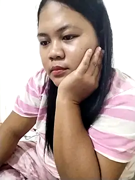 Snapshot of big_booty15 chatting on December 2025 09:56:02 PM big booty15 online show from December 2025 09:56:02 PM