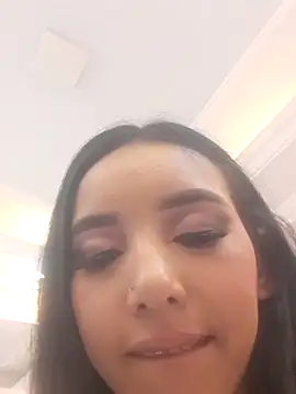 GabyGrifin online show from September 2025 04:12:02 AM