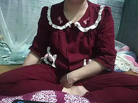 Snapshot of Xue_weng chatting on April 2026 12:43:02 AM Xue weng online show from April 2026 12:43:02 AM