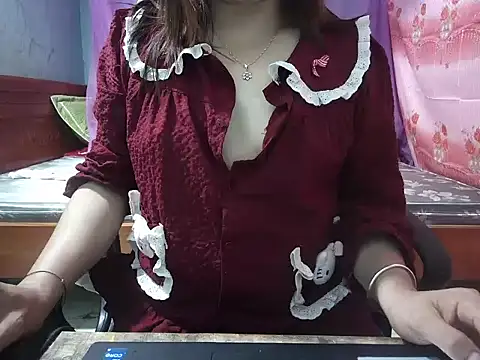 Snapshot of Xue_weng chatting on May 2026 12:28:02 AM Xue weng online show from May 2026 12:28:02 AM