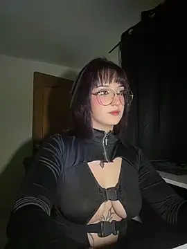 Snapshot of AliceSweet10 chatting on March 2026 06:19:02 AM AliceSweet10 online show from March 2026 06:19:02 AM