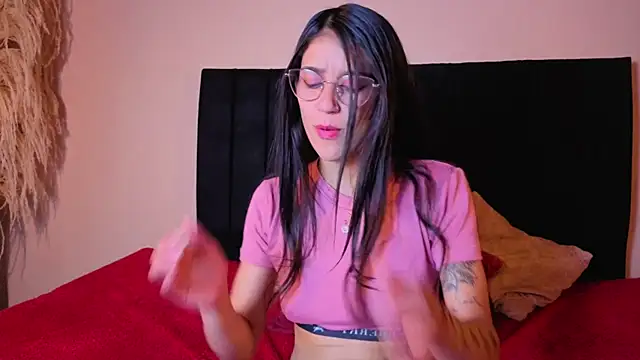 Snapshot of DanielaMonroe chatting on November 2025 09:47:01 PM DanielaMonroe online show from November 2025 09:47:01 PM