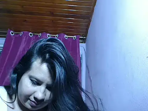 nina kisslove online show from November 2025 11:15:01 PM