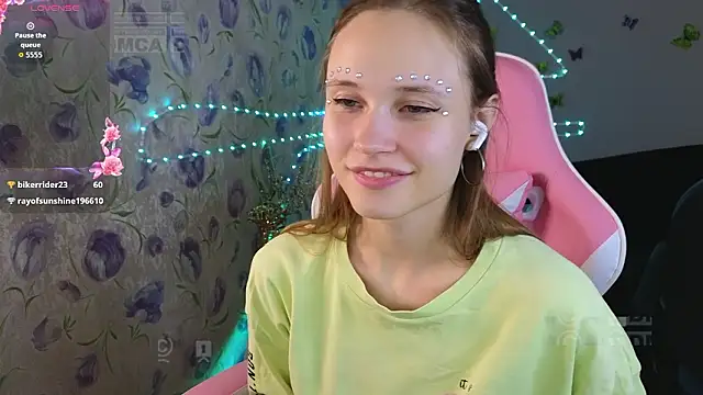 Armurra15 online show from March 2026 10:43:02 AM