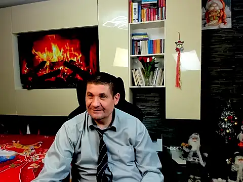 Snapshot of SpartacusDaddy48 chatting on January 2026 11:03:02 PM SpartacusDaddy48 online show from January 2026 11:03:02 PM