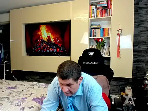 Snapshot of SpartacusDaddy48 chatting on February 2026 02:21:02 PM SpartacusDaddy48 online show from February 2026 02:21:02 PM