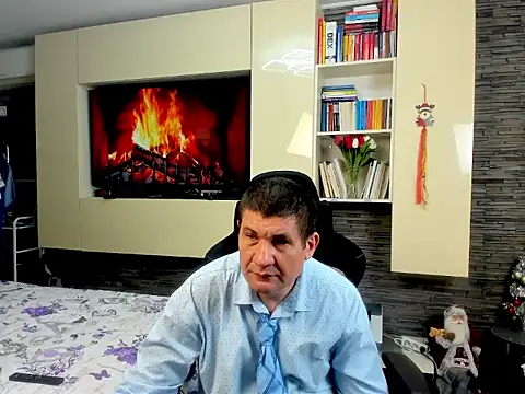 Snapshot of SpartacusDaddy48 chatting on February 2026 10:07:02 AM SpartacusDaddy48 online show from February 2026 10:07:02 AM